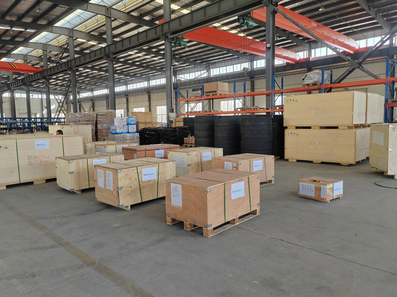 Fornecendo serviços de peças completos e solução completa para clientes globais.